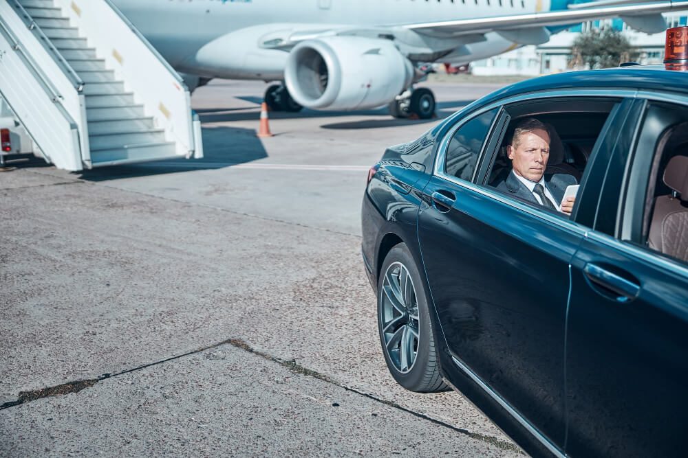 Guide to Farnborough Airport private jet terminal